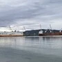 In Monfalcone wird das Fahrwasser für Frachtschiffe ausgebaggert