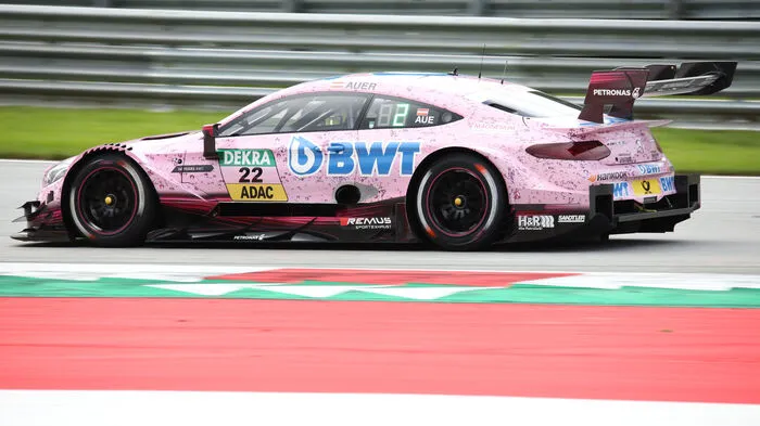Es wird langsam heiß in Spielberg. Am Samstagnachmittag geht das erste DTM-Rennen über die Bühne. Lucas Auer ließ im Training schon aufhorchen!
