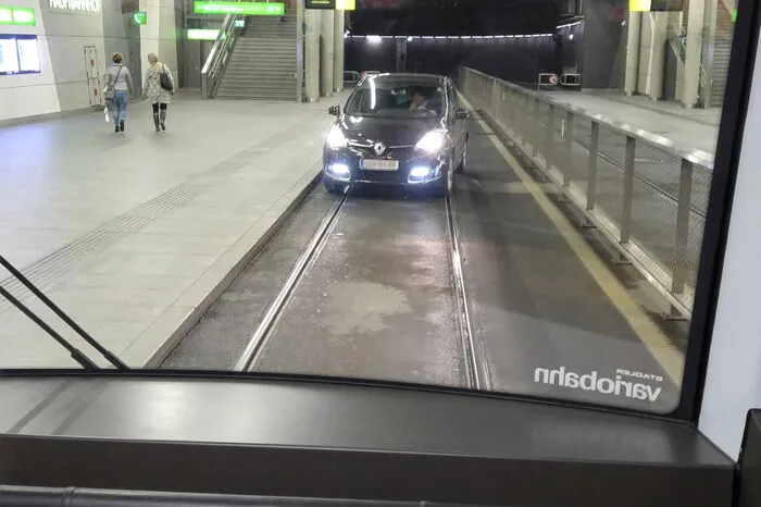 ... tauchte am Dienstag plötzlich ein Auto auf.