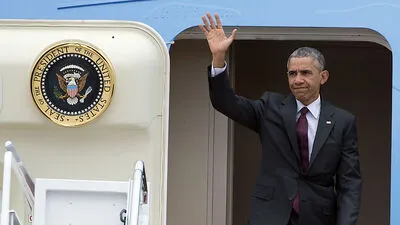 US-Präsident Barack Obama am Freitag vor seiner "Air Force One" 