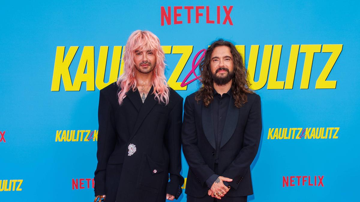 Bill Kaulitz und Tom Kaulitz bei der Netflix-Serien-Premiere in Berlin. 