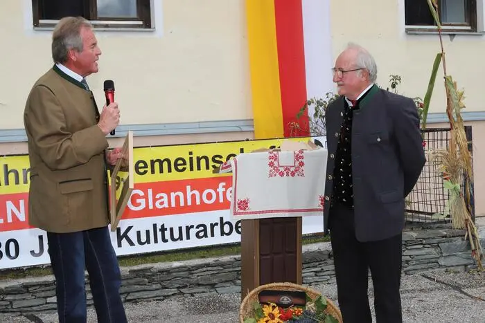 Grußworte vom Bezirksobmann Kärntner Bildungswerk Karl Huber.