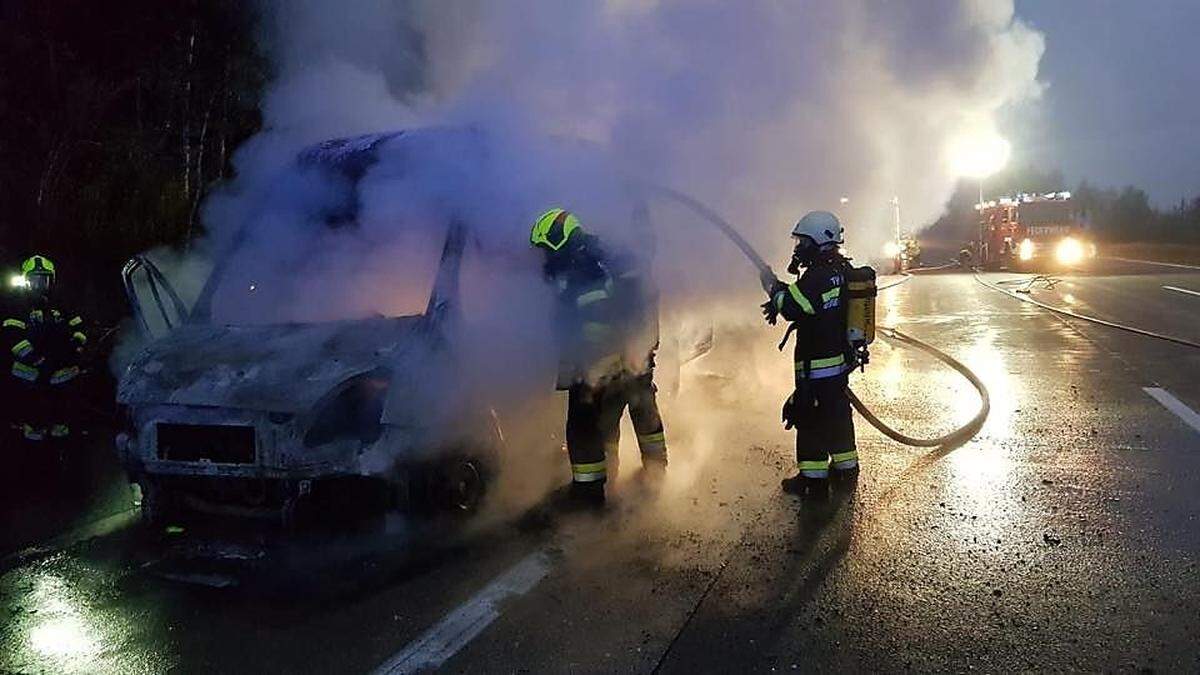 Die Feuerwehren waren sofort vor Ort