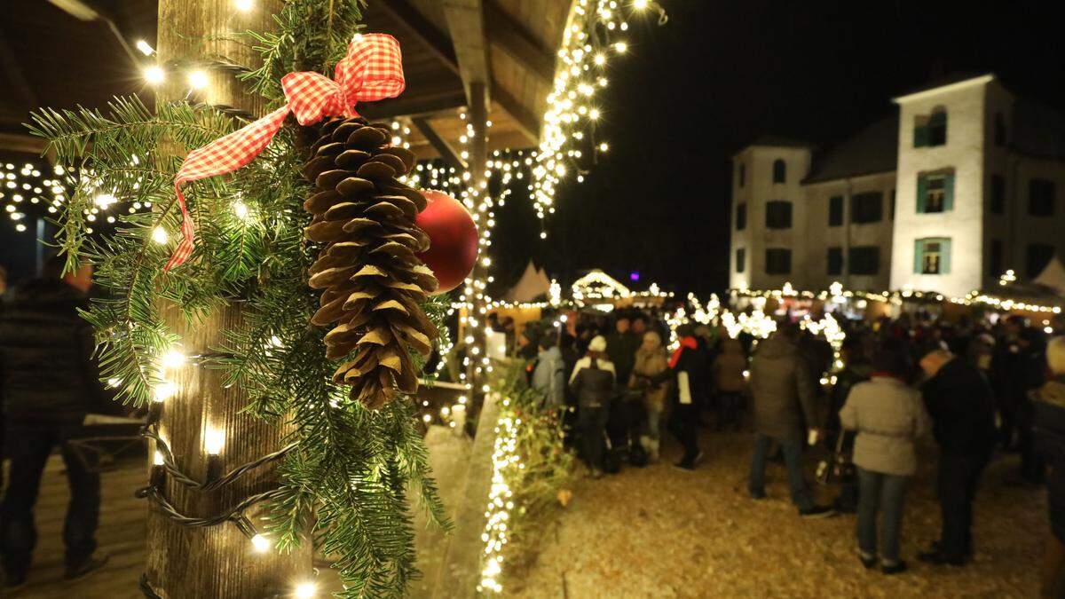 Der Adventmarkt im Schloss Stibichhofen in Trofaiach startet am 2. Dezember
