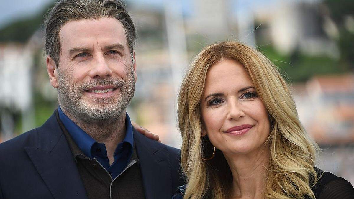 Travolta mit seiner Frau Kelly auf einem Foto aus dem Jahr 2018