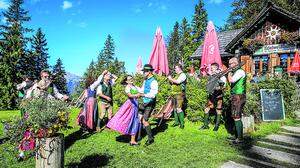 Volkskultur in all ihren Facetten und Wandern an den schönsten Plätzen der Steiermark