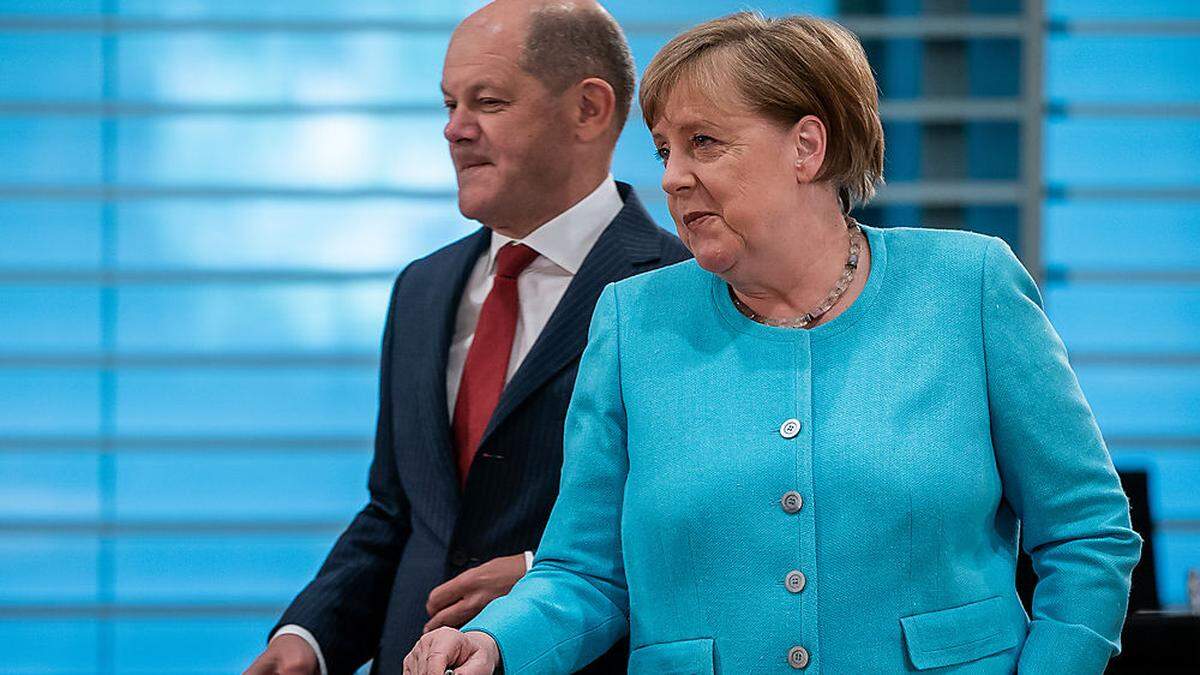 Finanzminister Olaf Scholz (SPD) und Angela Merkel (CDU)