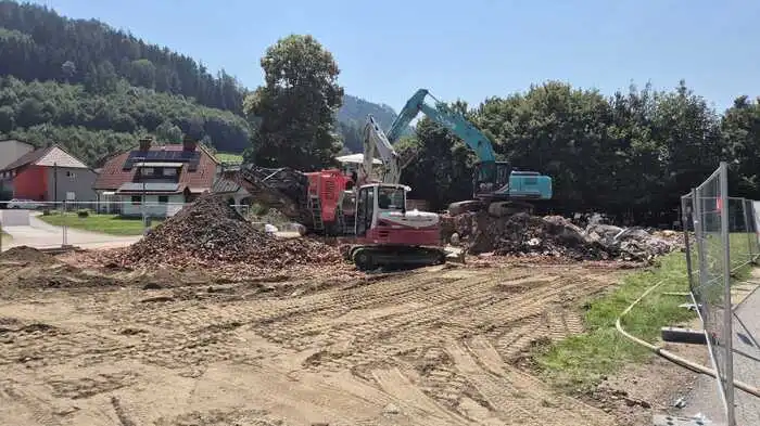 Zu sehen ist eine Baustelle