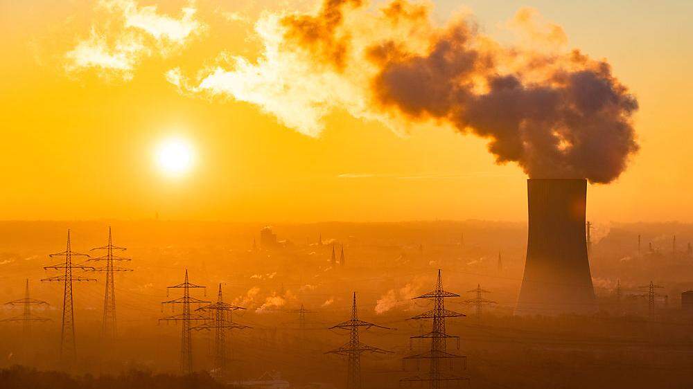 Das Klimaschutzgesetz sieht vor, dass bis 2030 der CO2-Ausstoß um mindestens 55 Prozent im Vergleich zu 1990 reduziert werden muss. Das soll nun schneller gehen 