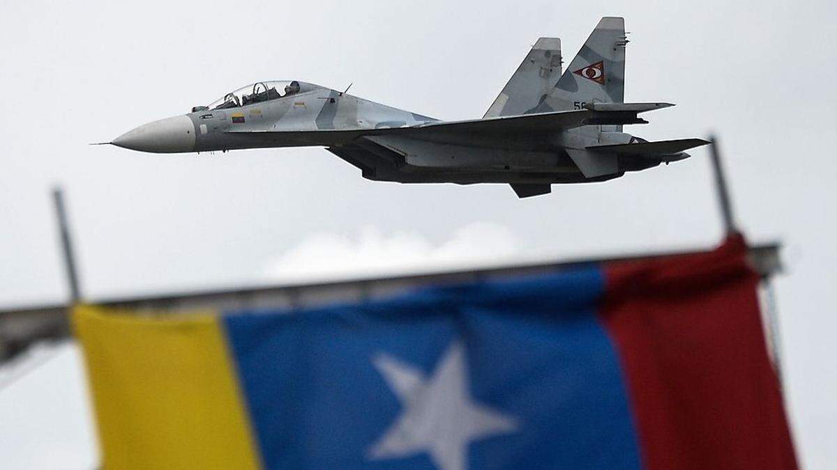 Luftwaffen-General kündigt Maduro die Gefolgschaft auf 