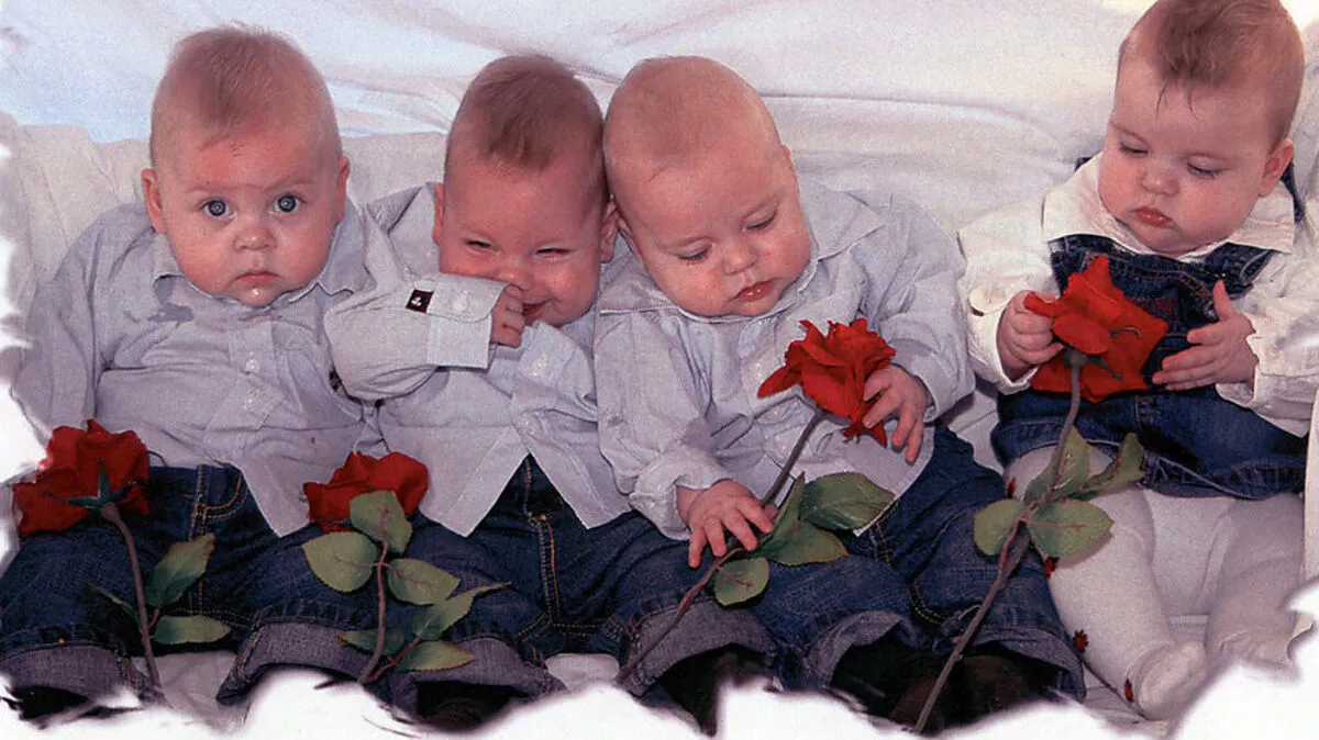 Die Kärntner Vierlinge als Babys im Jahr 2006