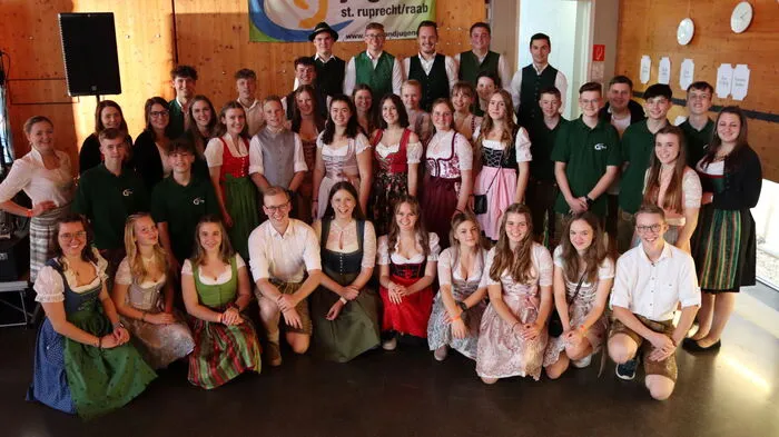 Viele junge, engagierte Menschen halten bei der Landjugend St.Ruprecht/Raab stets zusammen und so kommt es, dass es der Ortsgruppe auch an Nachwuchs nicht fehlt.