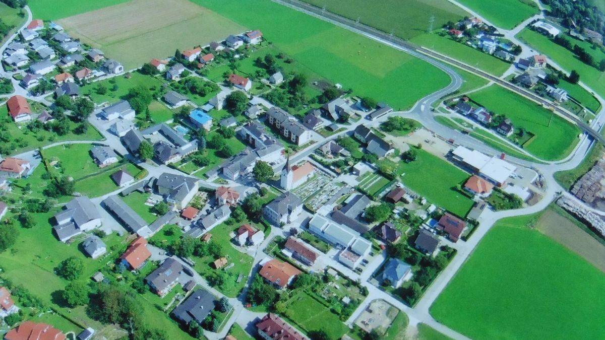 Luftaufnahme der Gemeinde Micheldorf 