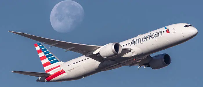Die Boeing 787-9 Dreamliner der Fluglinie American Airlines war auf dem Weg von Rom nach Philadelphia, als es zum Zwischenfall kam