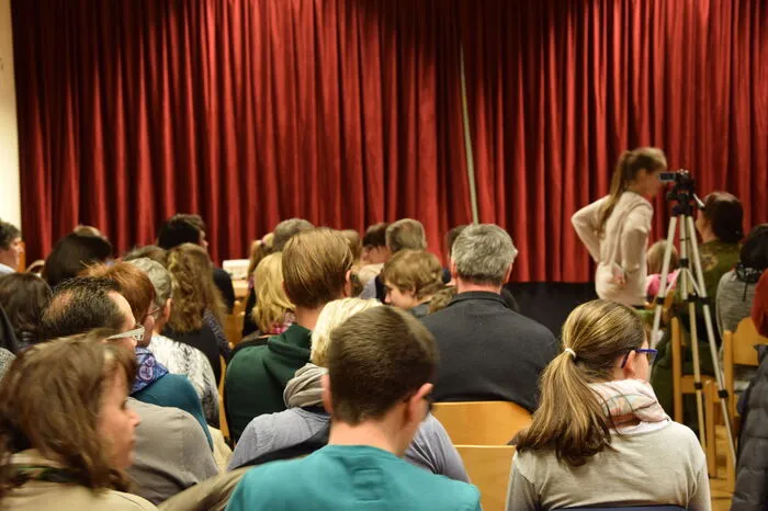 Es ist bei der Katholischen Jugend Feldbach schon Tradition geworden, Jahr um Jahr ein faschingsgerechtes Spaßprogramm auf die Beine zu stellen. Insgesamt haben 35 Spaßfabrikanten bei der 11. Ausgabe mitgearbeitet.