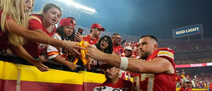 Travis Kelce und die Kansas-City-Chiefs-Fans jubelten
