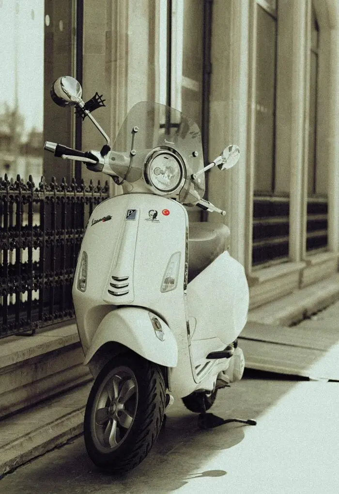 Der erste Vespa-Motorroller kam 1946 auf den Markt und hatte den Spitznamen „Paperino“
