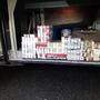 Über 100 Stangen Zigaretten wurden in dem rumänischen Omnibus gefunden