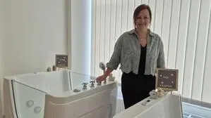 Marlies Hofer in ihrem „Glücksgriff Babyspa“ in Gröbming