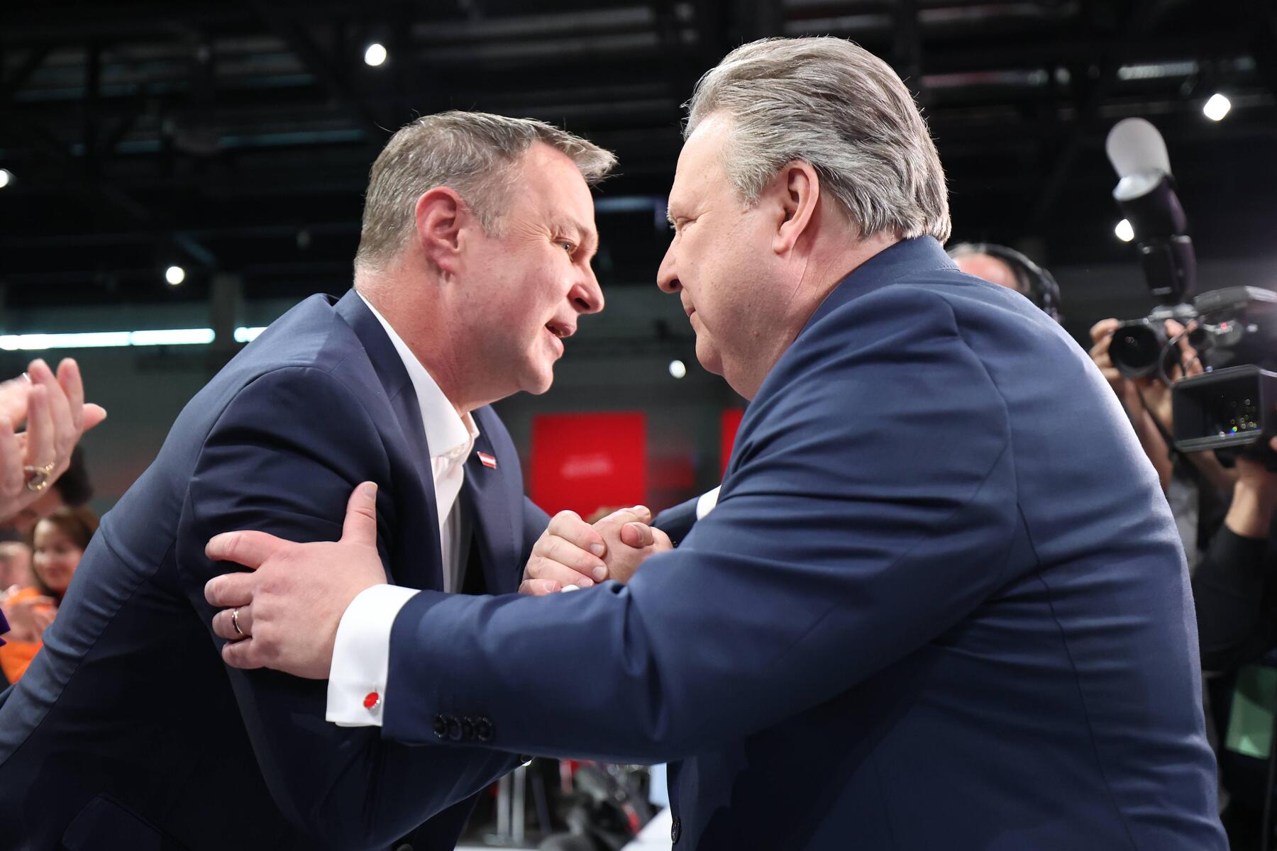 Wiener SPÖ: Babler auf Parteitag: „Wien zeigt, was möglich ist“