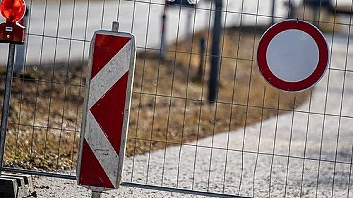 Ab Freitagabend wird der Parkplatz gesperrt (Symbolfoto)