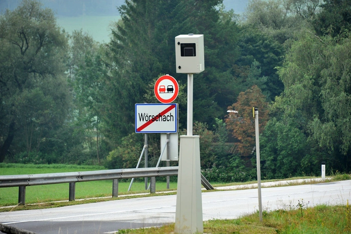 Fotografiert wird auf der gegenüberliegenden Seite in diesem Kasten