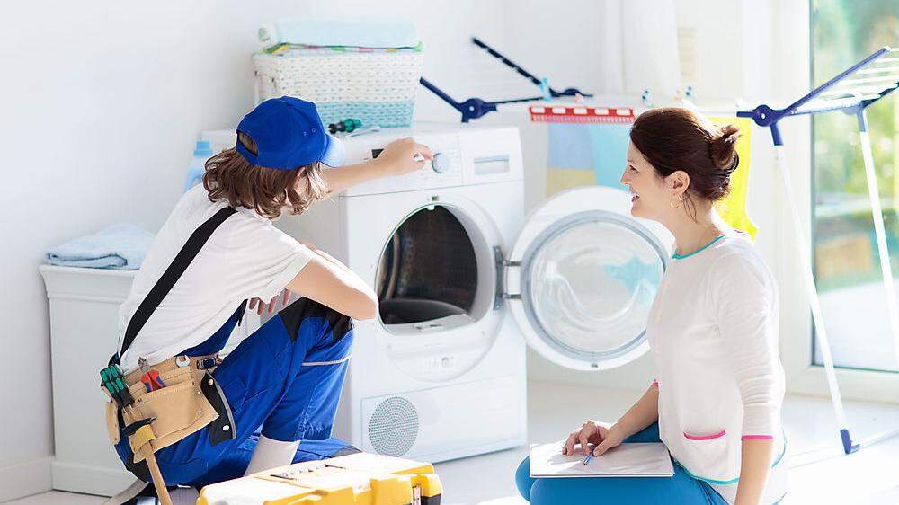 Eine Waschmaschine müsste 17 bis 23 Jahre lang funktionieren, damit sie sich ökologisch &quot;rentiert&quot;. Im Schnitt werden diese Geräte aber nur rund 11 Jahre alt.