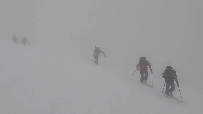 Im dichten Nebel hatten die Bergretter zu kämpfen