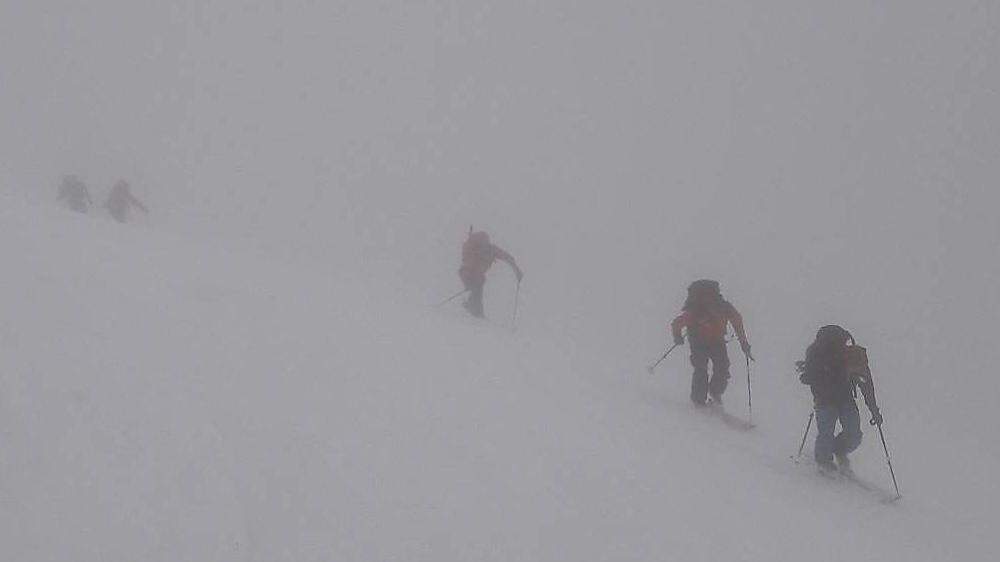 Im dichten Nebel hatten die Bergretter zu kämpfen