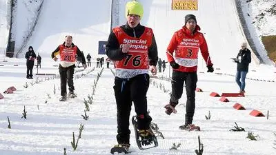 Die Schneeschuhläufer gaben beim 50 Meter-Finallauf alles