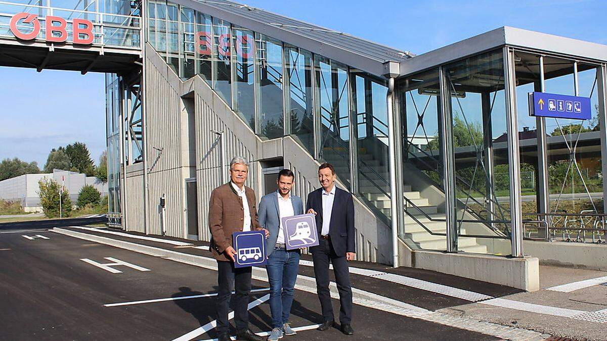 Grafensteiner Bürgermeister Stefan Deutschmann, Landesrat Sebastian Schuschnig und Projektleiter Klaus Berger   