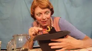 Beim Figurentheater „puppille“ in Gleisdorf gibt es vier kuriose und spannende Produktionen zu sehen 