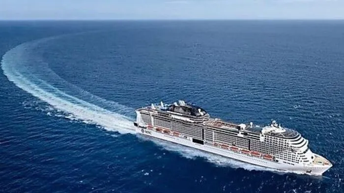 MSC Virtuosa. Im November sticht das 331 Meter lange Schiff der sogenannten Meraviglia-Klasse in See. Die bis zu 6334 Passagiere an Bord werden vom Cirque du Soleil unterhalten.