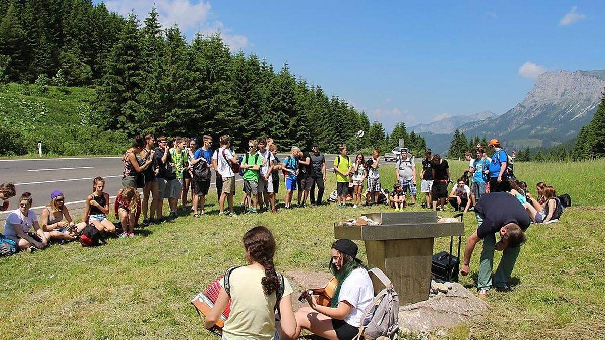 Für die Schüler der NMS Eisenerz ist der Gedenkmarsch ein schulischer Fixpunkt	