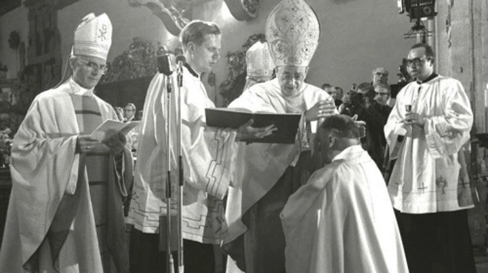 Am 28. September 1969 wurde Johann Weber zum Bischof der Diözese Graz-Seckau geweiht.