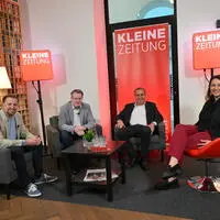 Beim Business Talk: Christoph Appé, Referatsleiter für Lehrlinge und Jugend bei der Arbeiterkammer, Peter Wedenig, GF des AMS Kärnten, Andreas Görgei, Wirtschaftskammer Kärnten, und Nadja Karner-Waiguny, Kleine Zeitung