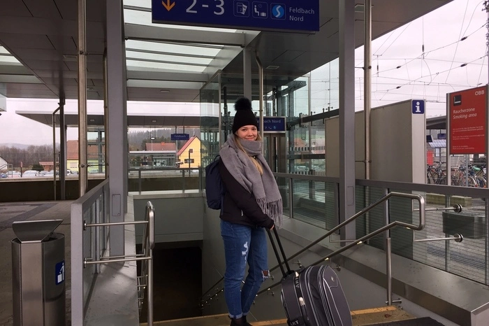 Sarolta Juhasz: "Ich bin auf dem Heimweg nach Budapest und habe meine Tickets schon drei Mal geändert, jetzt verzögert sich wieder alles."