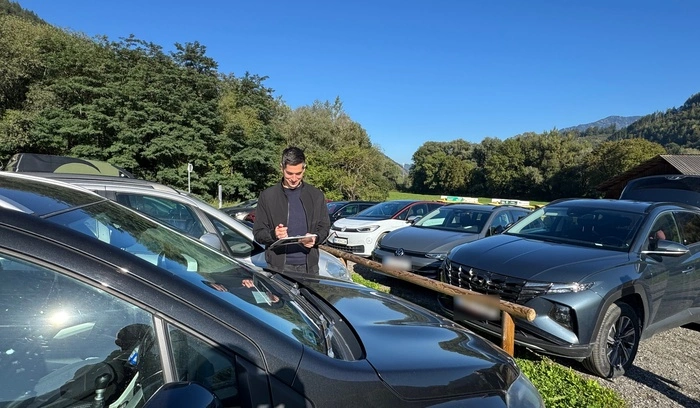 „Parksheriff“ Mathias Kahr im Einsatz