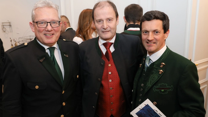 Kleine-Zeitung-Geschäftsführer Thomas Spann, Chefredakteur-Stellvertreter Thomas Götz und Juwelier Christian Rössler luden zum Empfang in die Wiener Redaktion der Kleinen Zeitung.