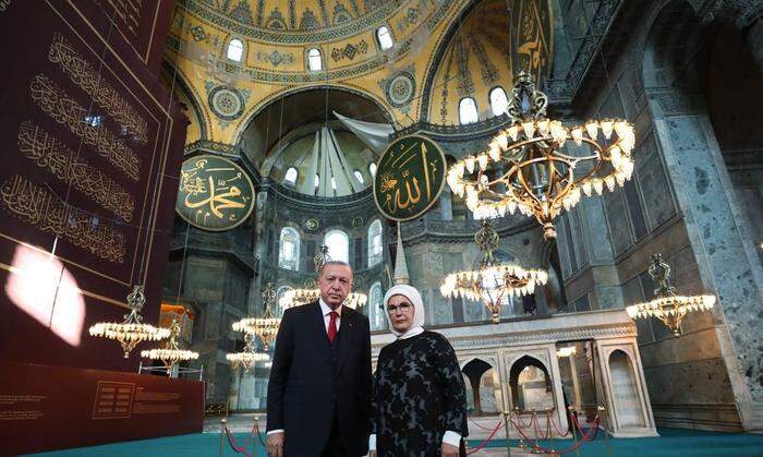Präsident Erdogan und seine Frau Emine 