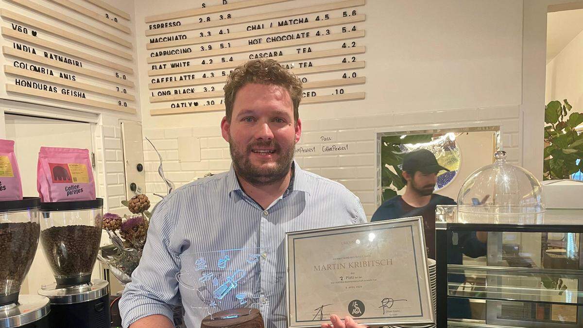 Konnte eine Trophäe und Auszeichnung mit nach Hause nehmen: der Villacher Unternehmer, Gastronom und Kaffeeröster Martin Kribitsch