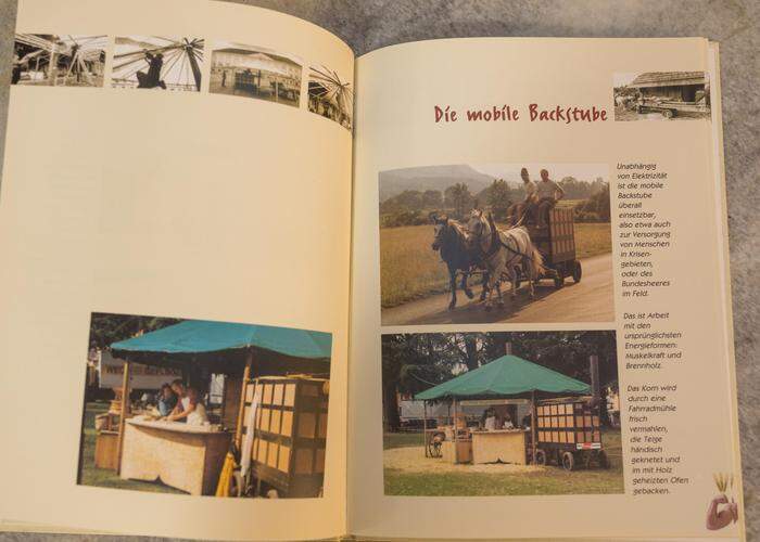 Mit dem Pferdefuhrwerk waren Günther Sommer und seine mobile Backstube auf Märkten und Messen unterwegs.