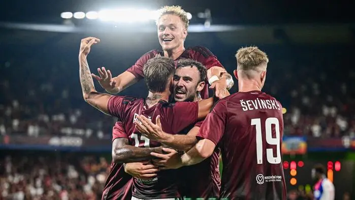 Jubel bei den Spielern von Sparta Prag