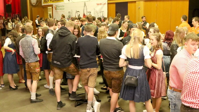 Wenn die Landjugend (LJ) zum Fest lädt, dann bleiben die Besucher nicht aus. 