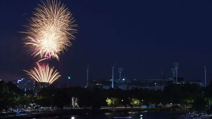 Überall auf der Welt wird der Übergang ins neue Jahr gefeiert. In Melbourn, so wie in vielen anderen Städten und Ländern auch, mit einem riesengroßen Feuerwerk.