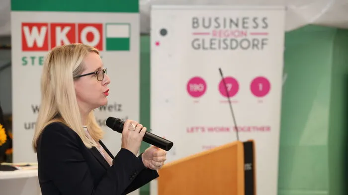 Wirtschaftsministerin Margarete Schramböck betonte die Bedeutung der Familienunternehmen für Österreichs Wirtschaft.