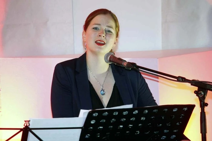 Das Repertoire von Tochter Miriam Kulmer, Jazzstudentin in Graz und ihrem Vater Willi Kulmer, Musikschullehrer wie Musiker...