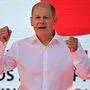 Olaf Scholz (SPD) 