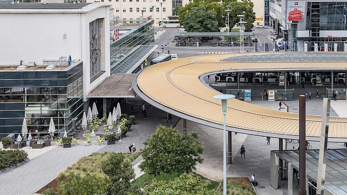 Ein Alkoholverbot beim Hauptbahnhof wird jetzt gefordert