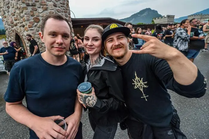 Am Donnerstag nahm das Musikfestival, bei dem Hard- and Heavy-Fans voll auf ihre Kosten kommen, wieder so richtig Fahrt auf.